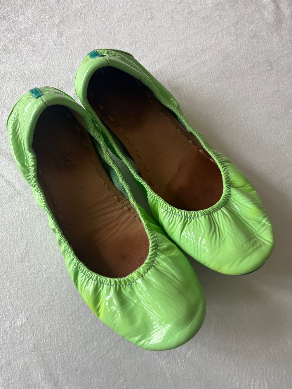 Tieks neon green 7